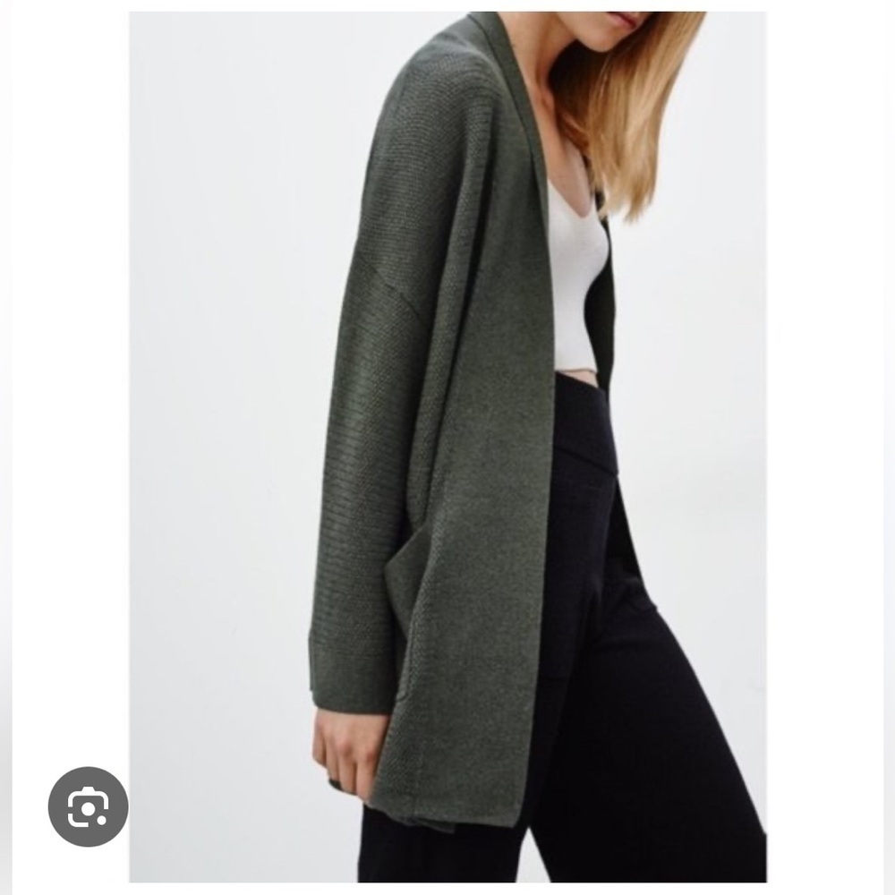Aritzia Wilfred grey knit copernic silk cashmere cardigan sweater - Picture 1 of 13